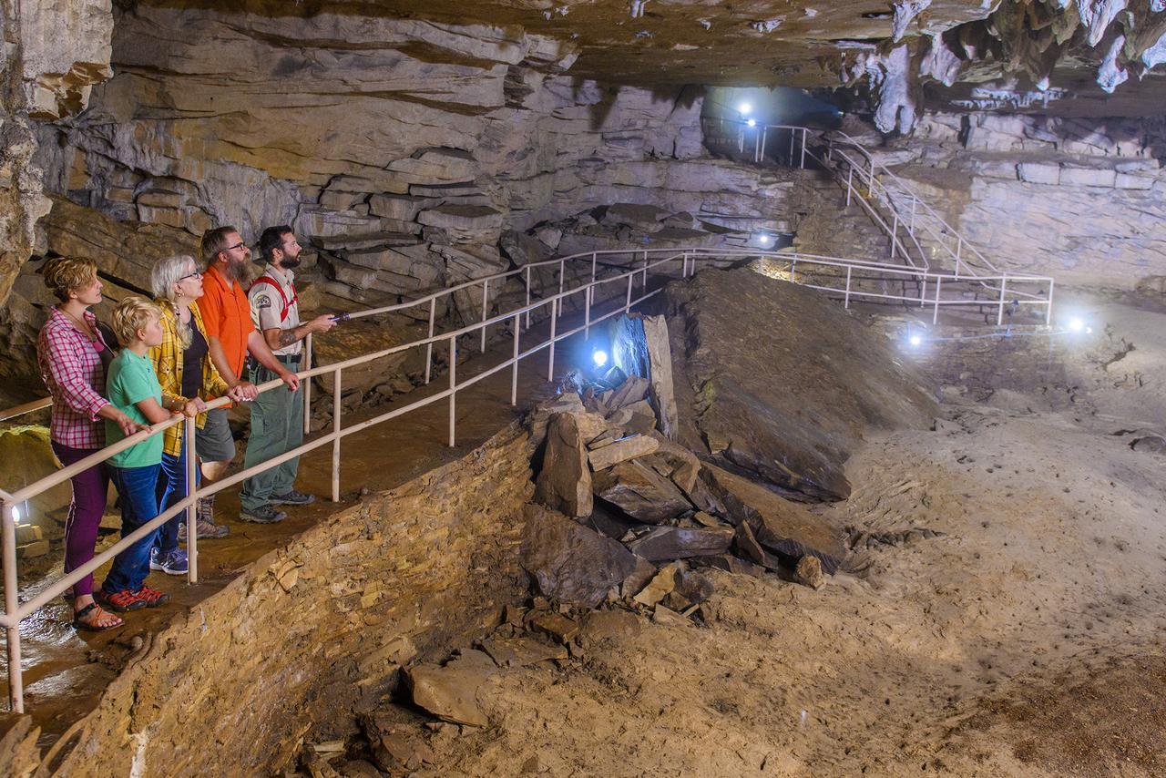 Carter Caves State Resort Park Olive Hill Buitenkant foto